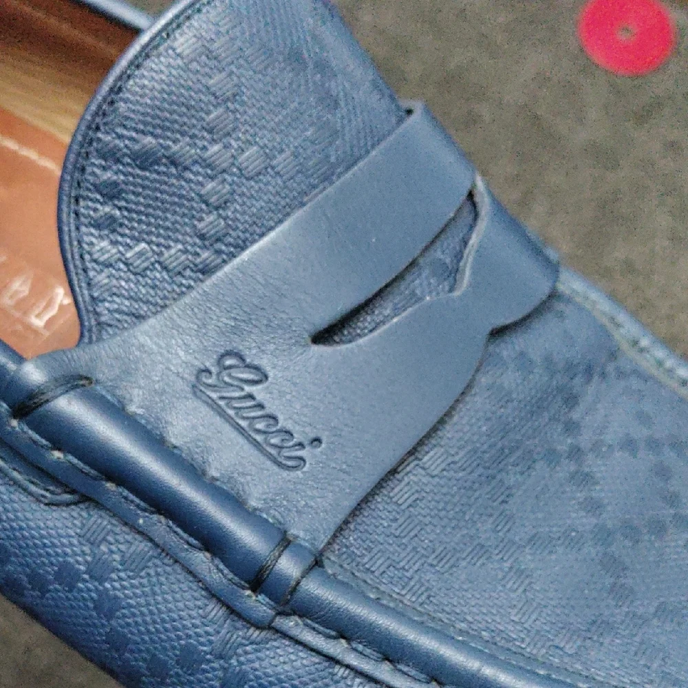 Gucci Men's Classic Blue Leather Driving Loafers